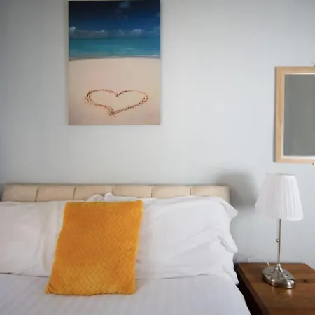 Apartamento Comfortable And Spacious Retreat By The Meadows!