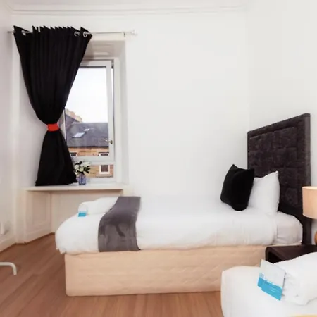 Desirable - City Centre Apartmán *