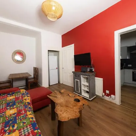 Desirable - City Centre Edinburg