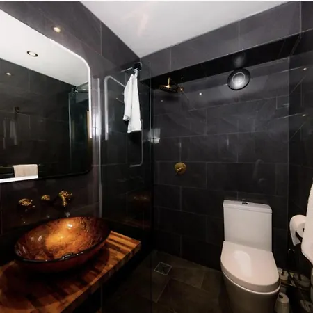Superb Luxury By Canal - Central * Edimburgo