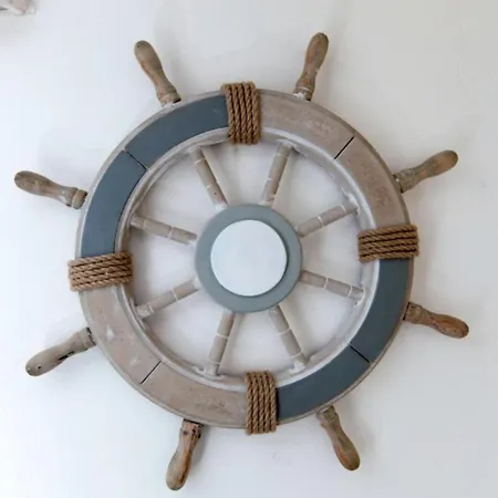 Bright And Homely Near Holyrood - City Centre Lägenhet