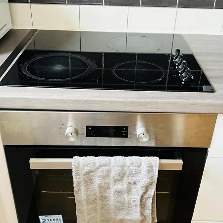 Apartment Two Bedrooms With Free Parking