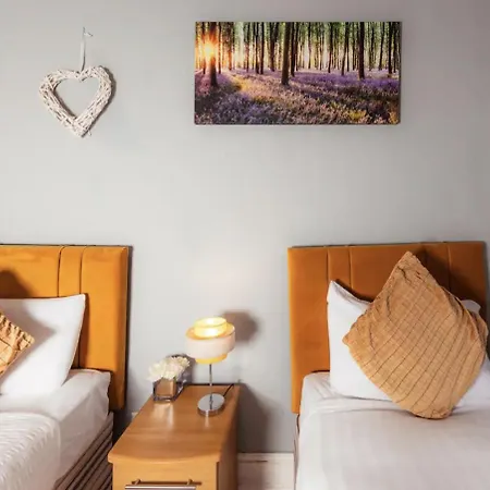 Warm & Welcoming City Centre By Meadows 9 Apartment Edinburgh