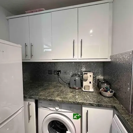 Close To Holyrood And Arthur Seat, Beautiful Scenic Views