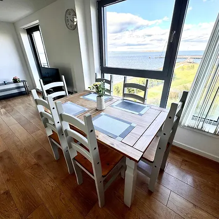 Apartment Britannia Ocean Park - Oceanfront And Sea View - Free Parking & Fast Wifi *