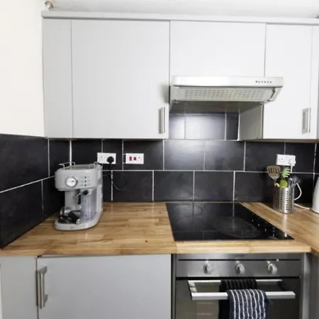 Warm & Welcoming By The Meadows! City Center 7 * Edinburgh