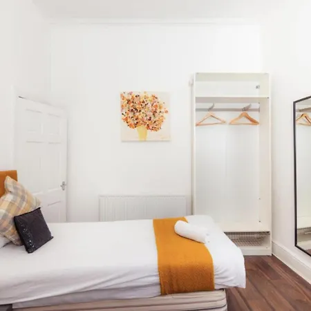 Apartment Warm & Welcoming Close To Meadows! City Centre 10 Edinburgh