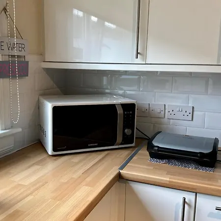 The Red Door, Two-bedrooms * Эдинбург