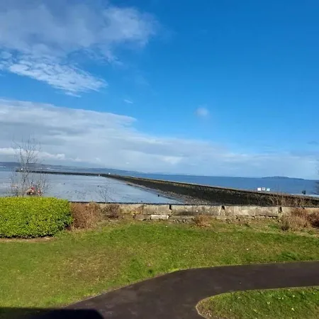 Lovely Sea Rooms, Easy Access To Centre & Airport