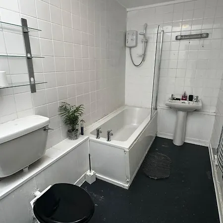 Victoria Street View Flat In Eb10 * Эдинбург
