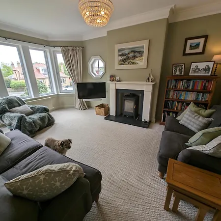 Beautiful Double Homeshare Great Location * Эдинбург