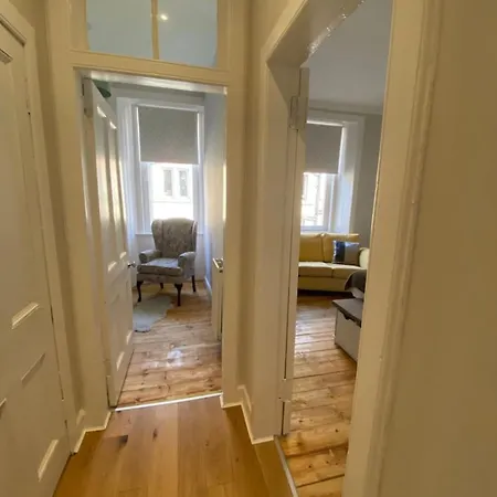 Gorgeous 2 Bed, Edinburgh