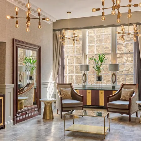 Hotel Fraser 4*