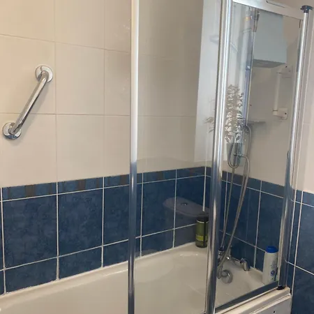 Frans Place Edinburgh