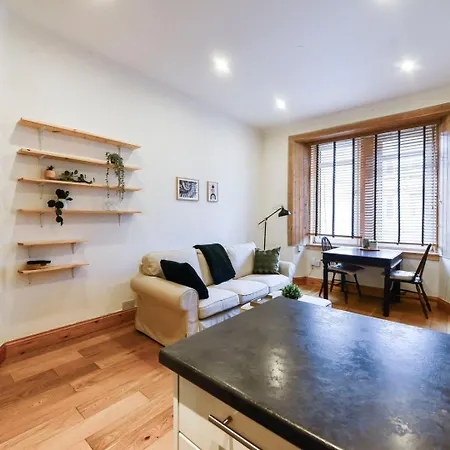 Apartamento Guestready - Comfortable 1bed In Leith *