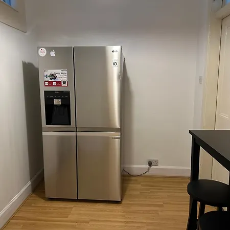 Lochrin Buildings Two Bed Edinburgh