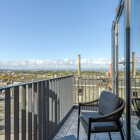Righ Residences - George Street * Edinburgh