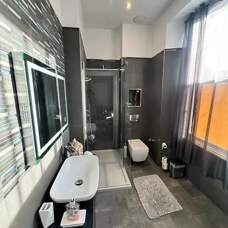 Luxury Family With Private Bathroom In The Heart Of * Edynburg