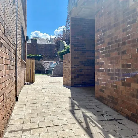Heavenly Pad Retreat 300m To With Fast Links To Centre *
