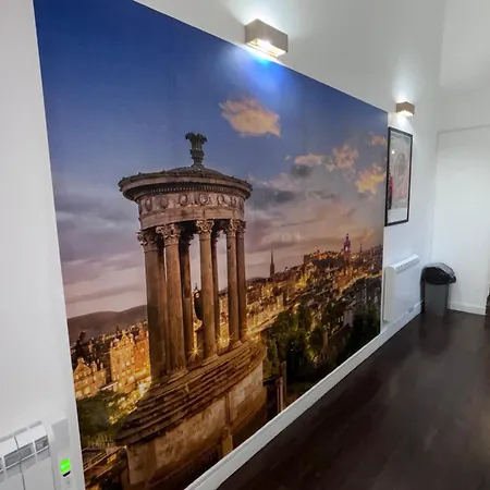 Hotel Haymarket Hub *