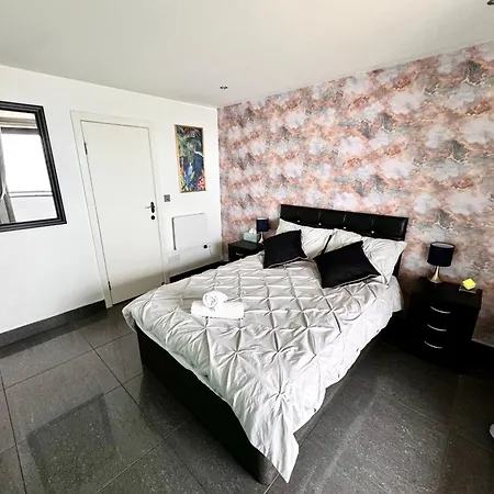 Apartment Ocean - 2 Bedroom *