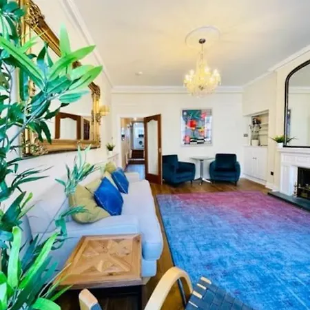 Lejlighed Stunning Royal Mile 2 Bedroom Edinburgh