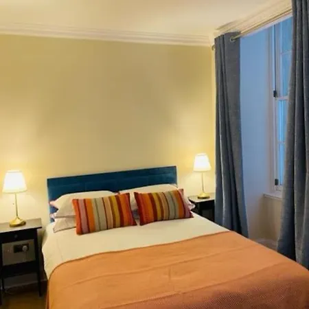 Lägenhet Stunning Royal Mile 2 Bedroom *