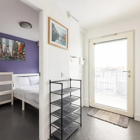 Apartment Guestready - Modern Near Craigmillar Area