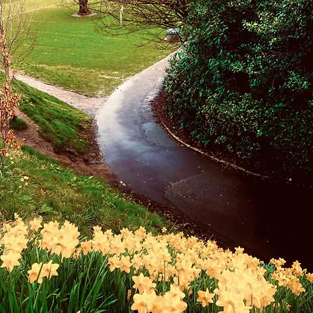 1 Bed - 10 Min Walk To Castle *