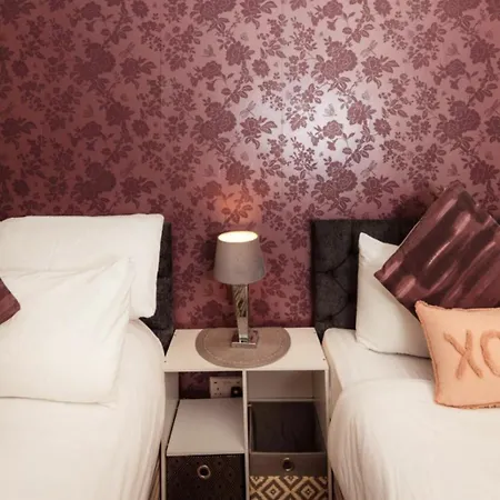 Warm & Welcoming City Centre Apt - Meadows 4! Appartamento Edimburgo