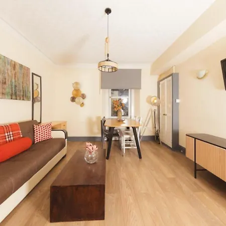 Warm & Welcoming City Centre Apt - Meadows 4! * Edimburgo