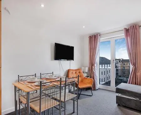 Pass The Keys Cosy Flat