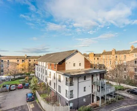 Pass The Keys Cosy Flat Apartment *