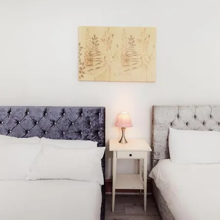 Warm & Welcoming City Centre Apt - Meadows 11! Daire Edinburgh