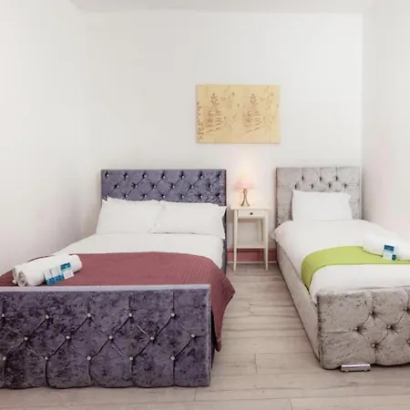 Warm & Welcoming City Centre Apt - Meadows 11! * Edinburgh