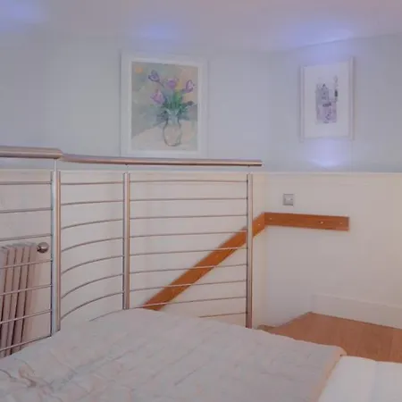 The Address - Drumsheugh Gardens Apartment Edinburgh