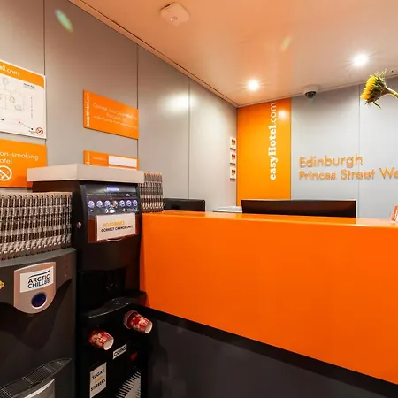 Hotel Easyhotel 2*