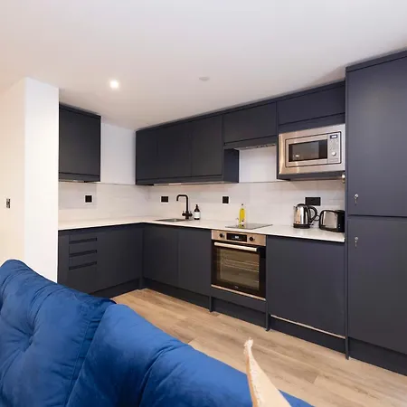 Charming Near Holyrood Park & Calton Hill *