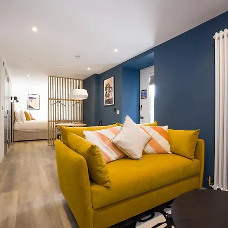 Charming Near Holyrood Park & Calton Hill Édimbourg