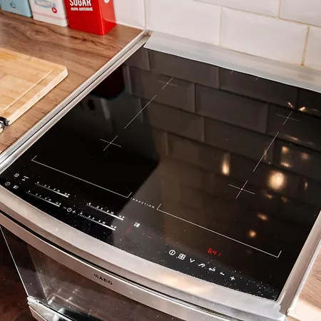 Апартаменты Fab Centre Flat Эдинбург