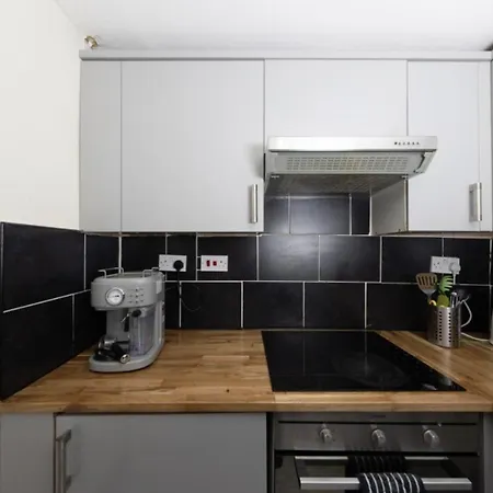 Warm & Welcoming City Centre Apt - Meadows 3! * Edinburgh