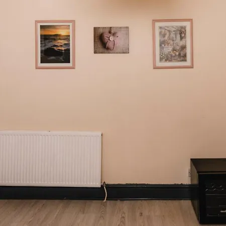 Warm & Welcoming City Centre Apt - Meadows 3! * Edinburgh