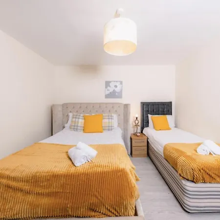 Warm & Welcoming City Centre Apt - Meadows 3! Daire *