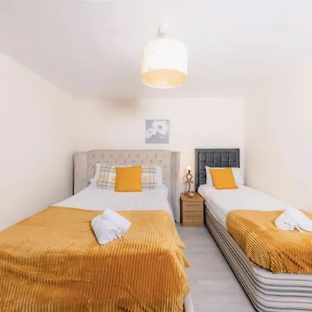Daire Warm & Welcoming City Centre Apt - Meadows 3! Edinburgh