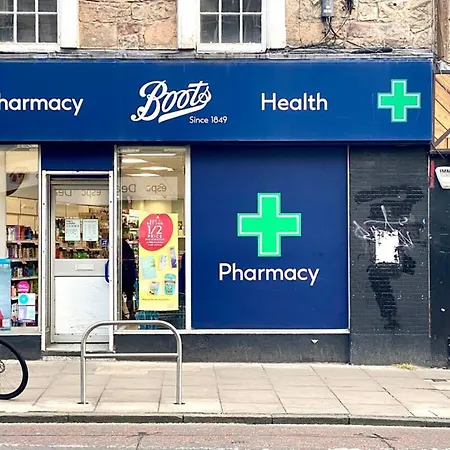 Apartamento Stylish In 5 Beds 3 Bedrooms Edimburgo