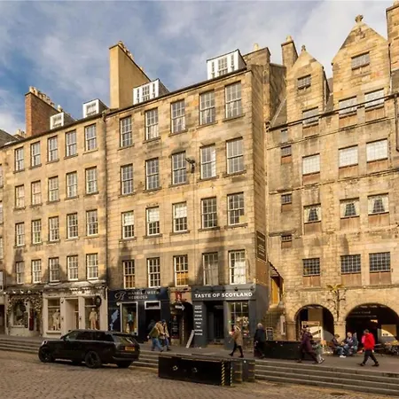 Stunning 5br Royal Mile Penthouse Апартаменты *