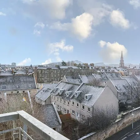 Апартаменты Waterfront Castle View 3 Bed Free Parking *