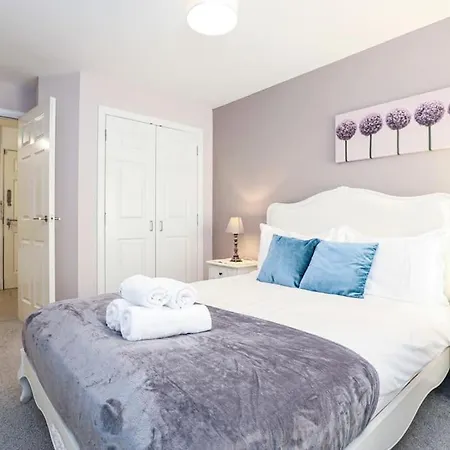 Waterfront Castle View 3 Bed Free Parking Апартаменты *