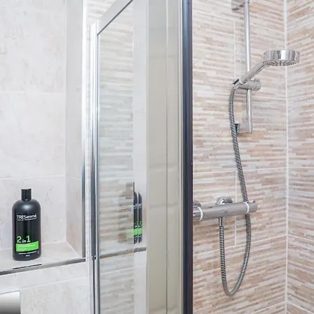 Waterfront Castle View 3 Bed Free Parking