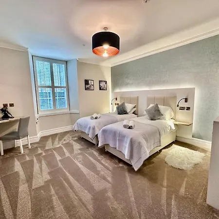 아파트 Spectacular 2 Bed, 2 Bath In Centre 에든버러
